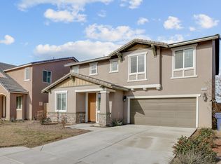 2052 Alexander Ave, Tulare, CA 93274