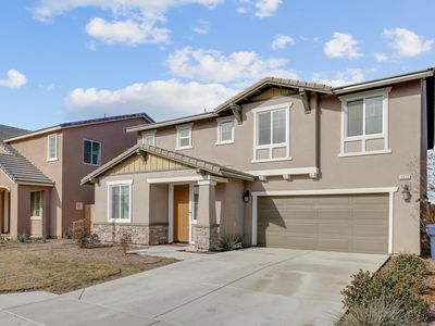 2052 Alexander Ave, Tulare, CA, 93274