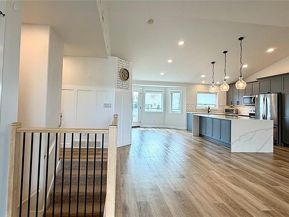 5th image of 23 Chow CRESCENT