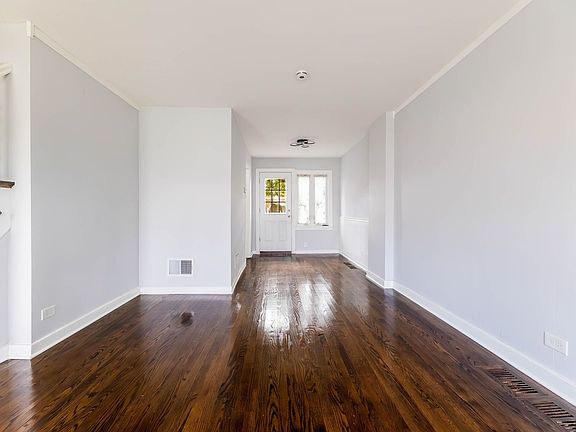 3rd image of 6361 S Long Ave