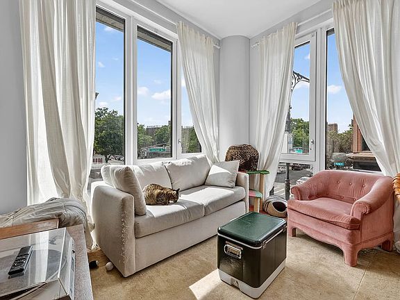 3rd image of 151 Carlton Ave #2I