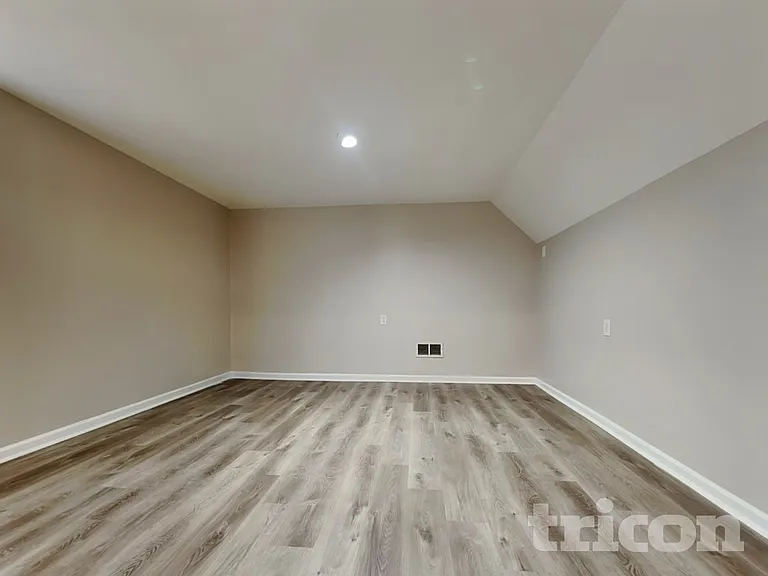 40 Fair Ridge Ct — Photo 17