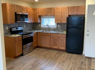 787 Walnut St #20, Honey Brook, PA 19344