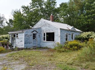 260 Mount Ephraim Rd, Searsport, ME 04974