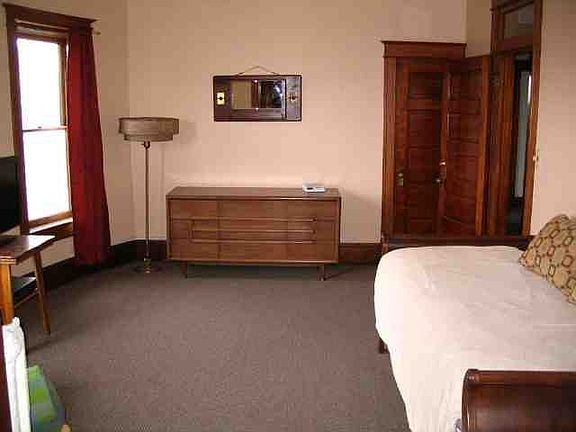Bedroom / Guestroom