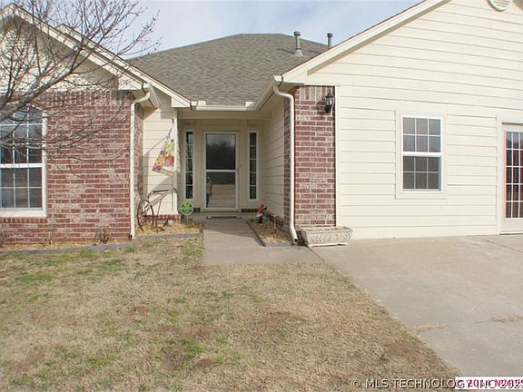 2nd image of 6325 S 225th East Ave