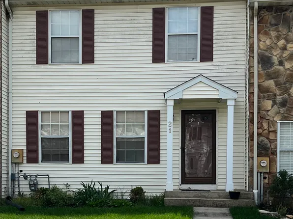 21 Dunmoor Ct N, Hamilton, NJ 08690