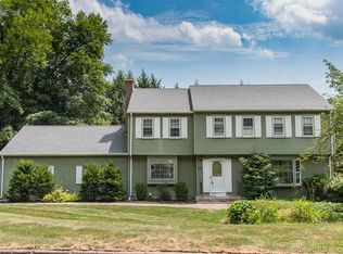 35 Verbena Ct, Cheshire, CT 06410