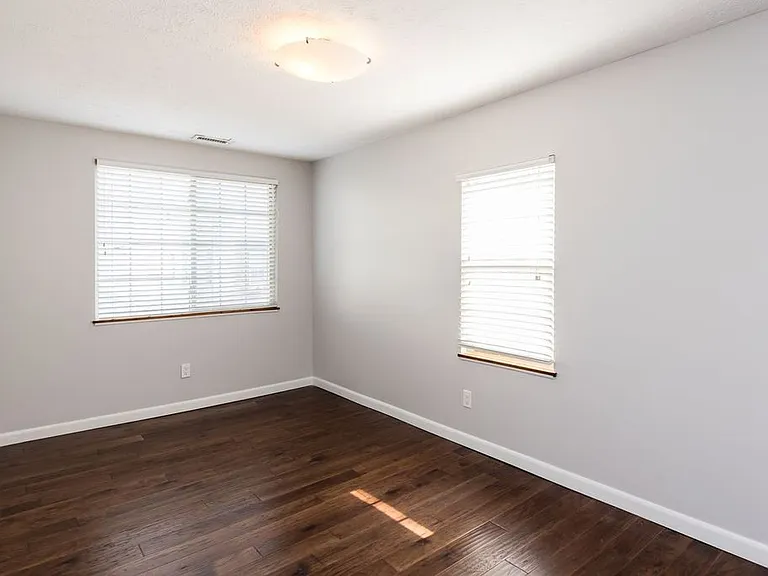 232 S Monroe Ave #UPSCALE LOFT — Photo 12