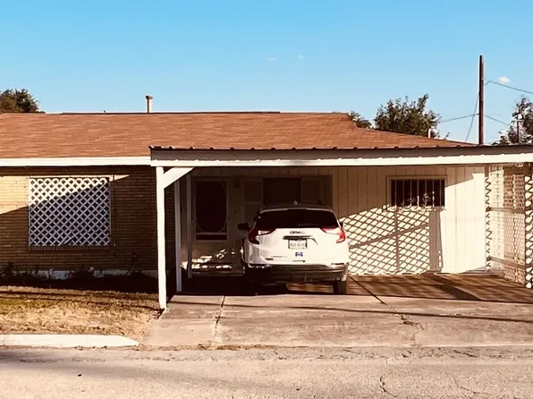 408 W Pierce St, Del Rio, TX 78840