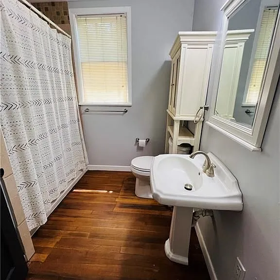 629 W Henrietta Ave — Photo 12