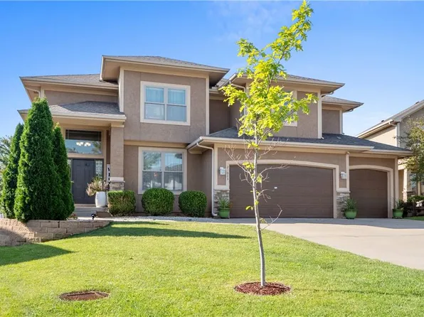 21023 W 114th Ter, Olathe, KS 66061