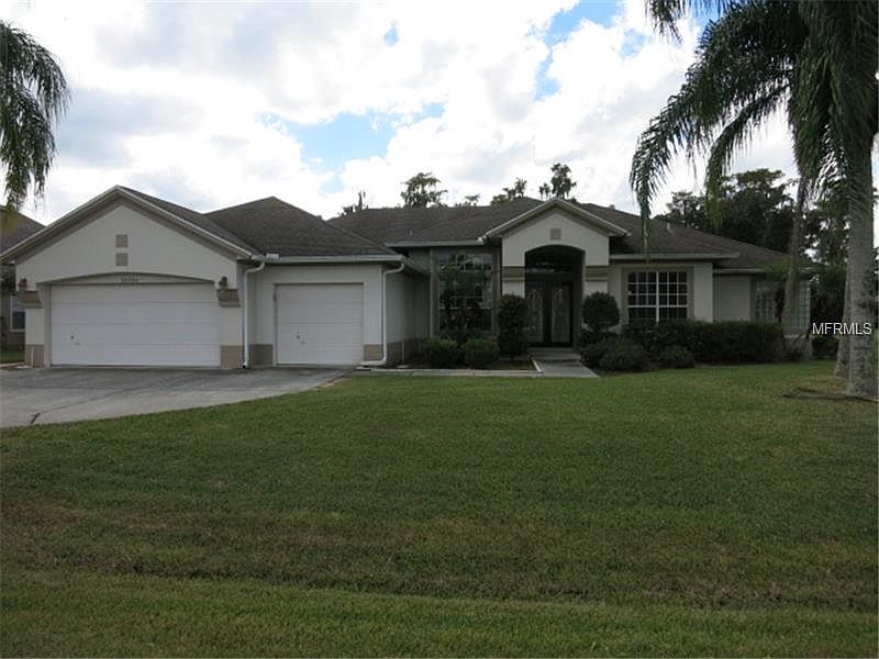 1st image of 20424 Melville St