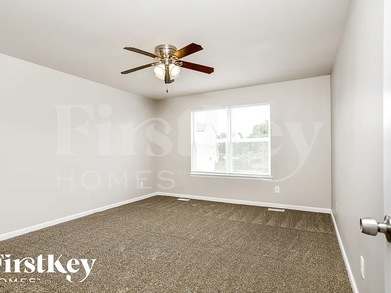 121 Brookfield Blvd — Photo 9