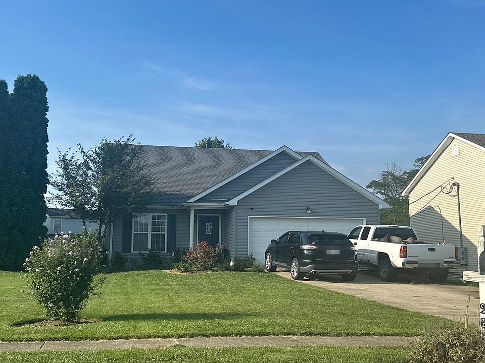 1st image of 28 Lees Ct