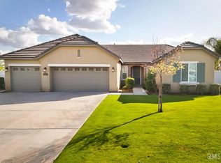 827 White Alder Dr, Bakersfield, CA