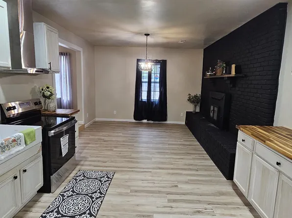 812 Tupelo Pike, Scottsboro, AL 35768