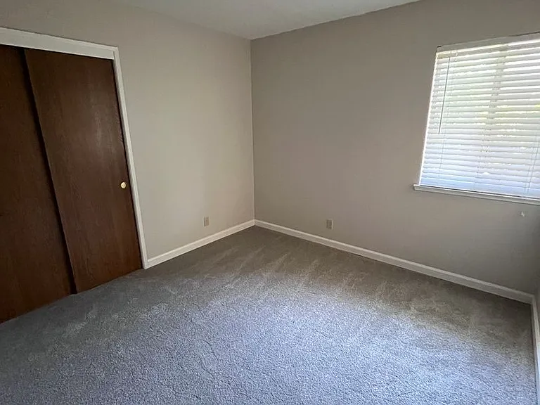 3479 Laird St — Photo 6