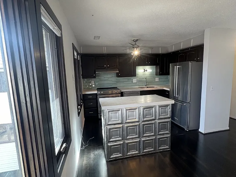 9309 Sandler Dr #5 — Photo 30
