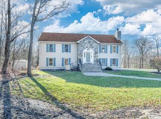 73 Alpine Ridge Rd, West Milford, NJ 07480