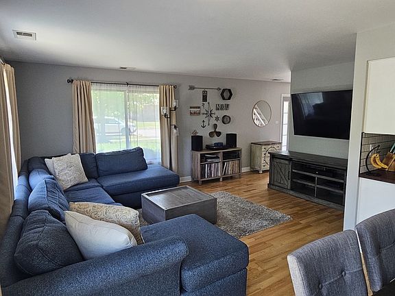 4th image of 9230 140th St