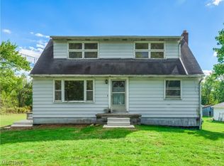 926 Alfred Rd, Coventry Township, OH 44306