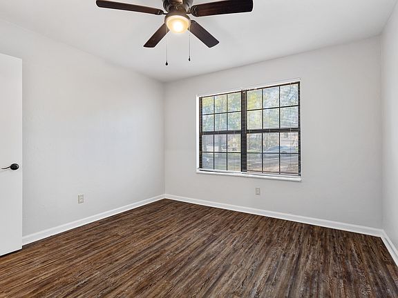 4th image of 1334 Cherry St #3