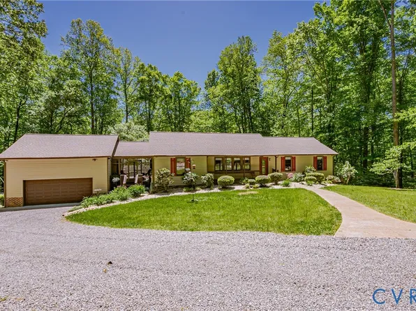 6701 Marl Springs Dr, New Kent, VA 23124