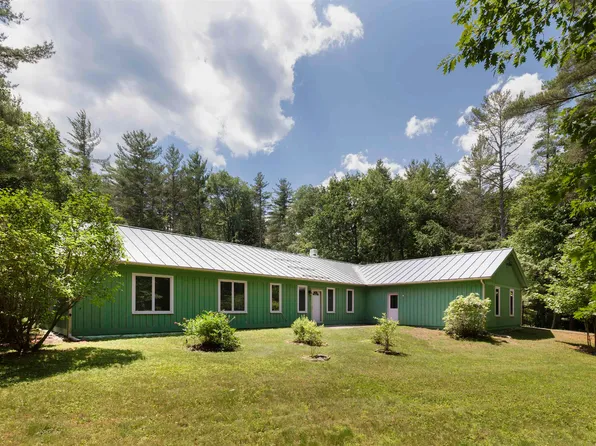 32 Dunsinane Drive, Lebanon, NH 03766