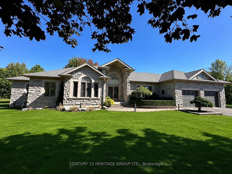 1st image of 49 Shore Cres