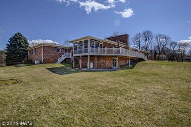 19255 Loudoun Orchard Rd.