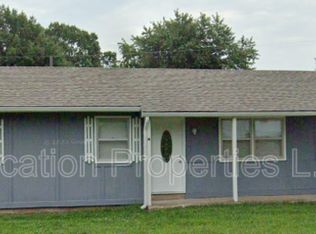 901 W 3rd St, Edgerton, KS 66021