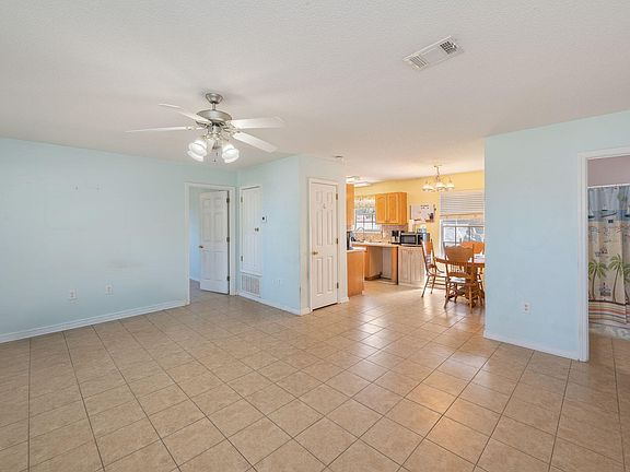 5th image of 5331 Maverick Ln