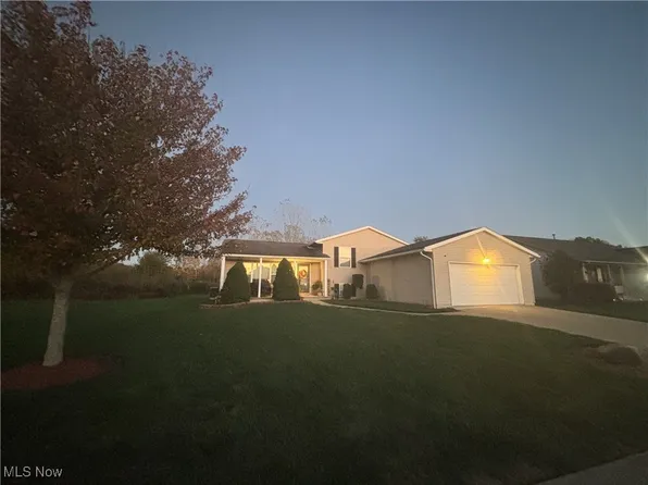 704 Black Bear Run, Lagrange, OH 44050