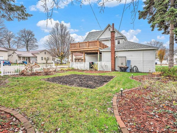 825 N Center St, Plymouth, IN 46563