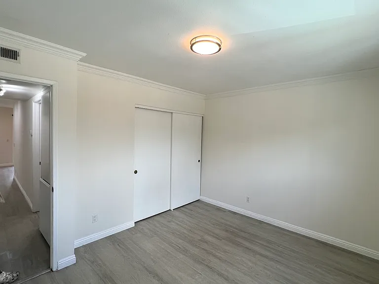 23659 Golden Springs Dr #F-5 — Photo 17