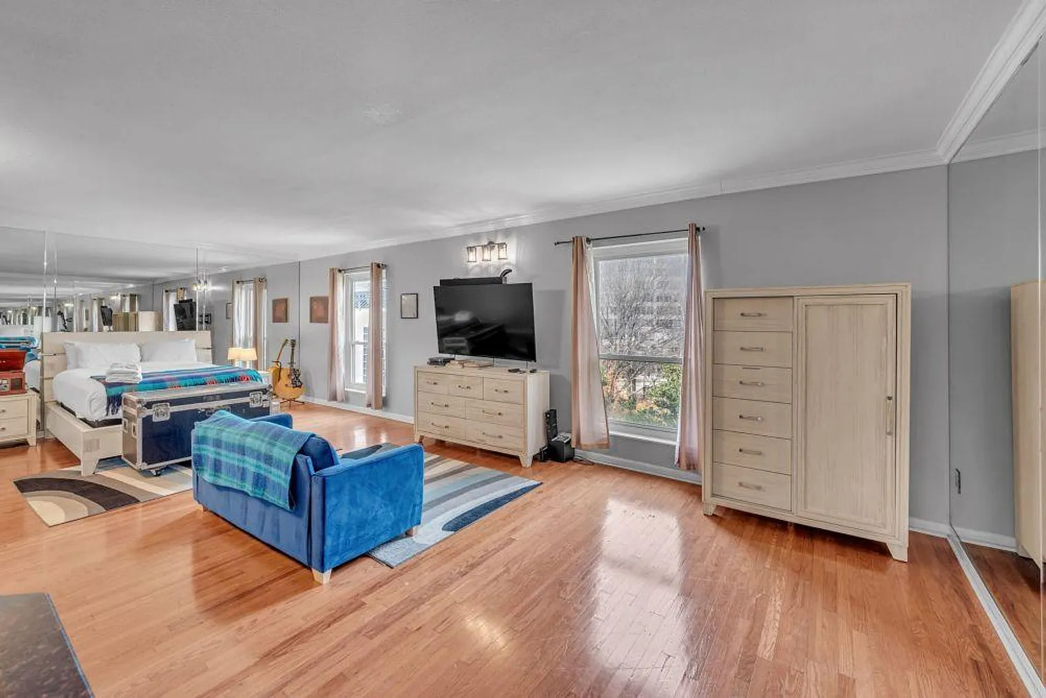 Studio, 1.0 bath, 742 sqft, $4,758 — Photo 4