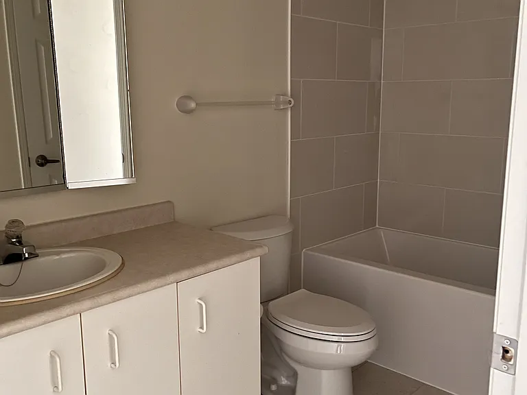 490 Veterans Dr #9 — Photo 13
