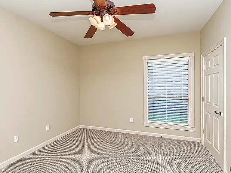 6342 Surrey Ln — Photo 14