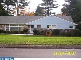 1112 Greenwood Ave, Wyncote, PA 19095