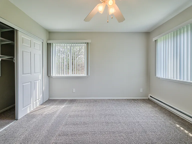 Glen Hills Apartments — Photo 12