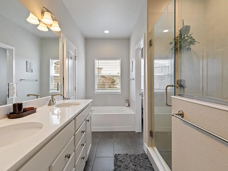 5324 Sky Top Ln — Photo 18