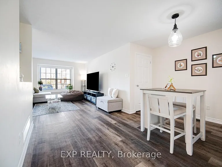 3320 Meadowgate Blvd #14 — Photo 12