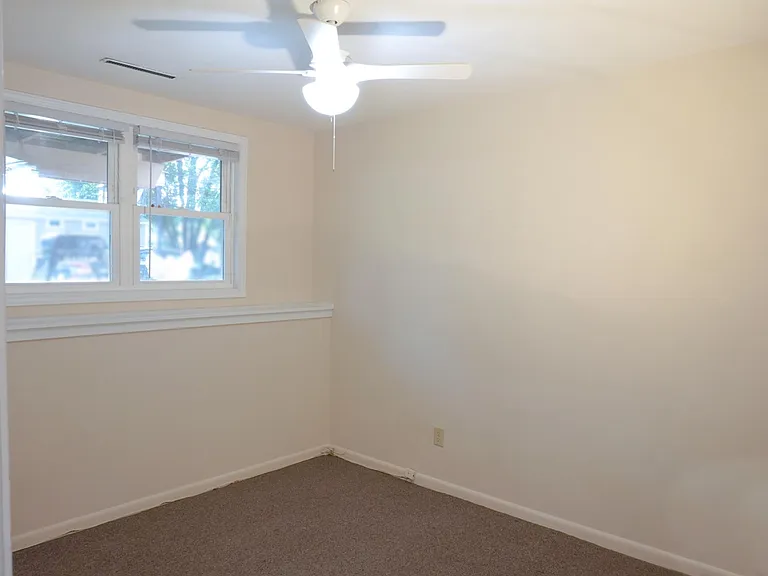 Bedroom 2 Picture 1
