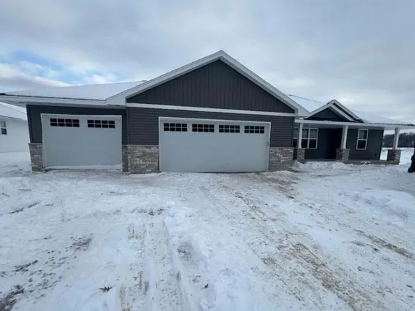 4579 Paul Ln, Green Bay, WI 54313