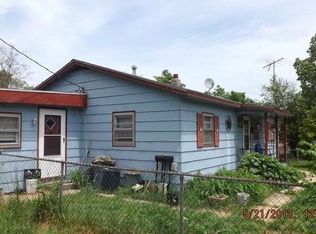 45 White River Rd, Davisville, MO 65456