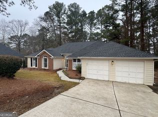 1175 Pebble Bend Dr, Grayson, GA 30017
