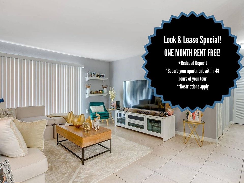 Elevate your lifestyle at Clear Lake Palms Apartments with our stylish living spaces featuring modern finishes and spacious designs. Take advantage of our limited-time offer for one month rent-free! Schedule your tour today!