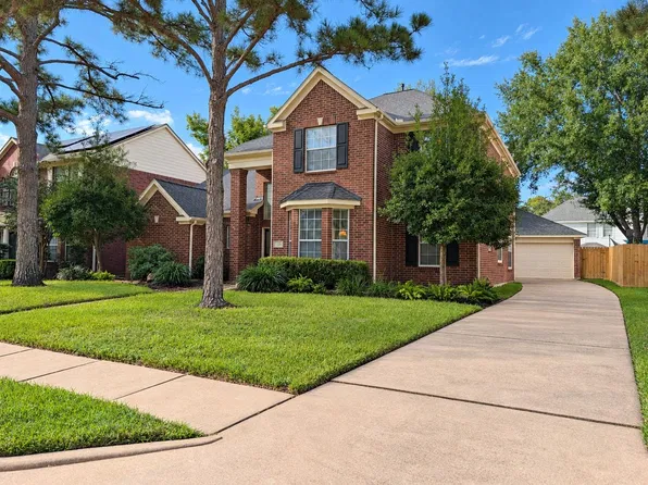 17510 Tall Maple Ct, Houston, TX 77095