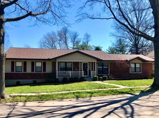 5456 Chatfield Dr, Saint Louis, MO 63129